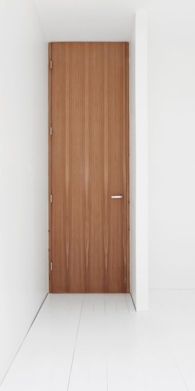 lhoas architectes architect housing thierry lydie shelves 18x822