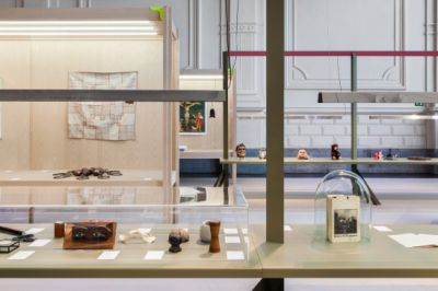 xlhoas architectes architects art brussels mementos scenography 10x365.jpg.pagespeed.ic. dta2gF4iV