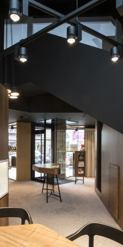 lhoas architectes architects bijouterie dewitte rue eglise credits charlotte delval 12x821