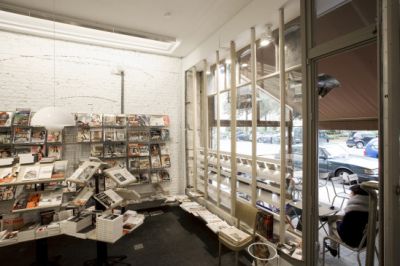 lhoas architectes architects candide librairie library maxime delvaux 15x365