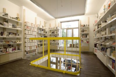 lhoas architectes architects candide librairie library maxime delvaux 21x365