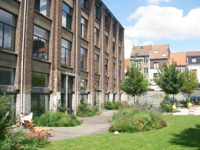 xlhoas architectes architects chapeau 62 chared housing mixed use 1x411.jpg.pagespeed.ic.EEJf698eFr