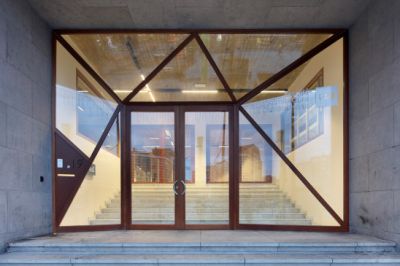 lhoas architectes architects la cambre faculte credits photographiques maxime delvaux entrance 9x365