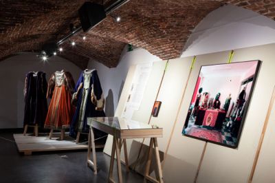 xommegang exh views 08 1600pxx365.jpg.pagespeed.ic.PmFbPXdzto