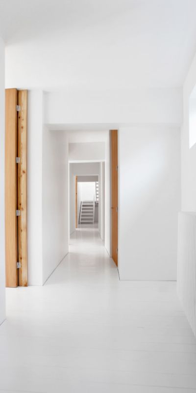 xlhoas architectes architect housing thierry lydie shelves 15x822.jpg.pagespeed.ic.71LQgd4Zo 
