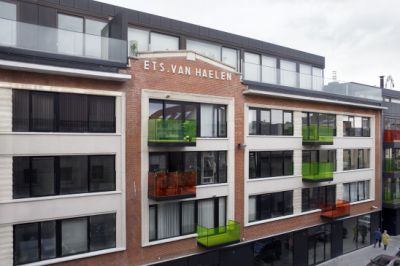 lhoas architectes architects vanhaerents buliding housing commercial bruxelles brussels 19x365