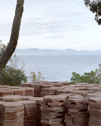 xlhoas architectes anse foraine 07 1600pxx685.jpg.pagespeed.ic.x9bXD25ZYp